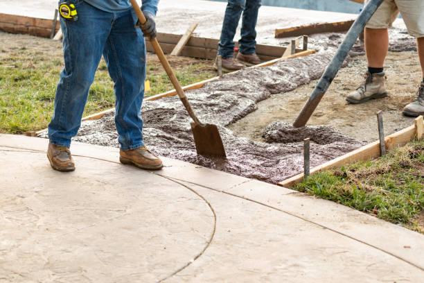 Best Driveways & Floors  in Moorhead, MS