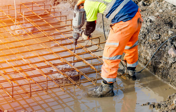 Best Concrete Crack Repair  in Moorhead, MS